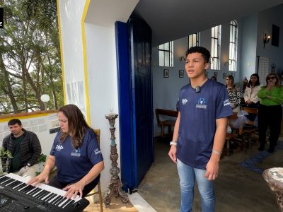 ave maria CLIP.00_02_46_18.Quadro008